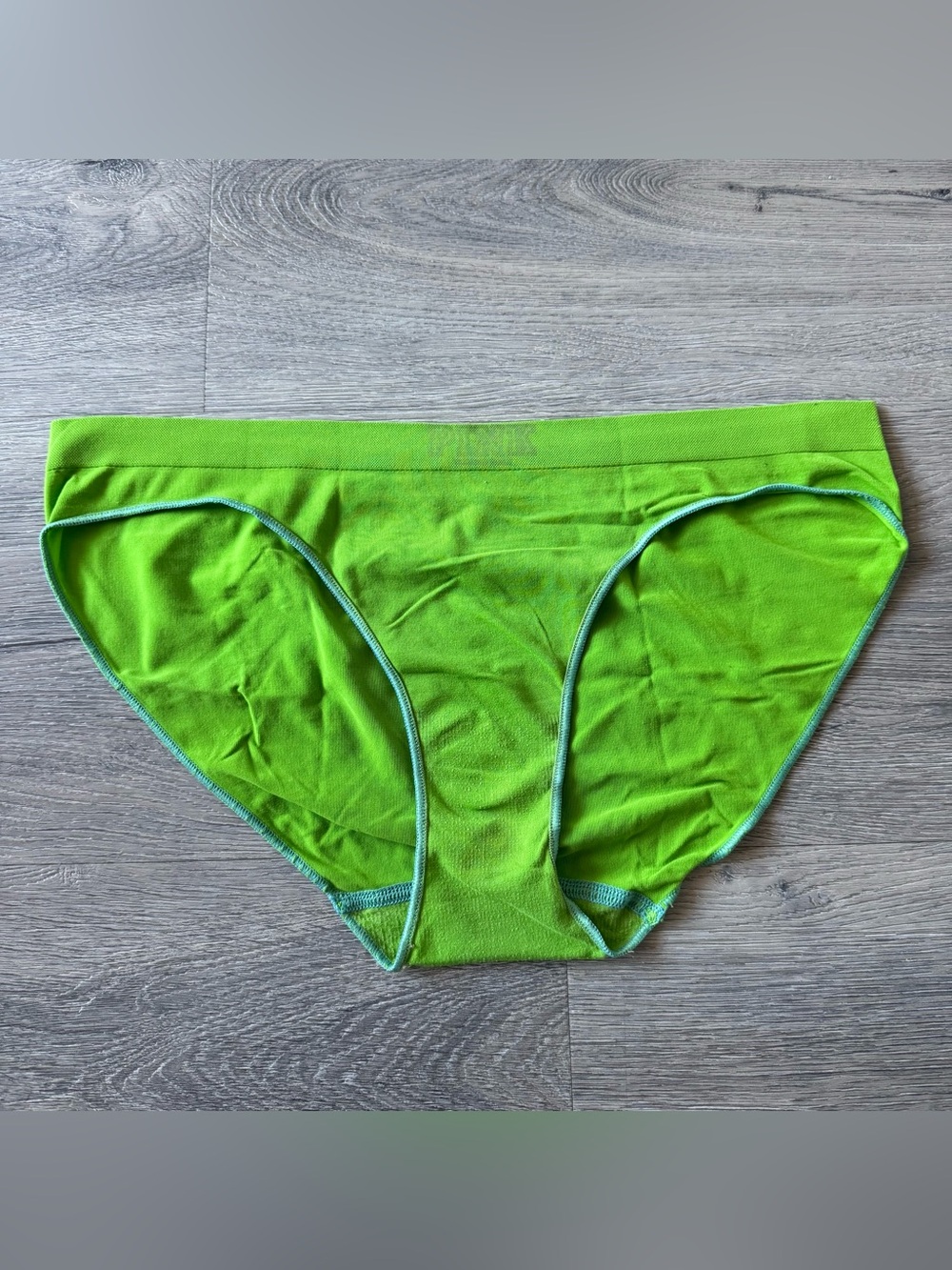 Victoria’s Secret PINK Ski Club Undies - Picture 2 of 4